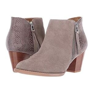 Vionic Suede Ankle Boots‎ Snakeskin Heel Taupe Zipper Booties Size 9